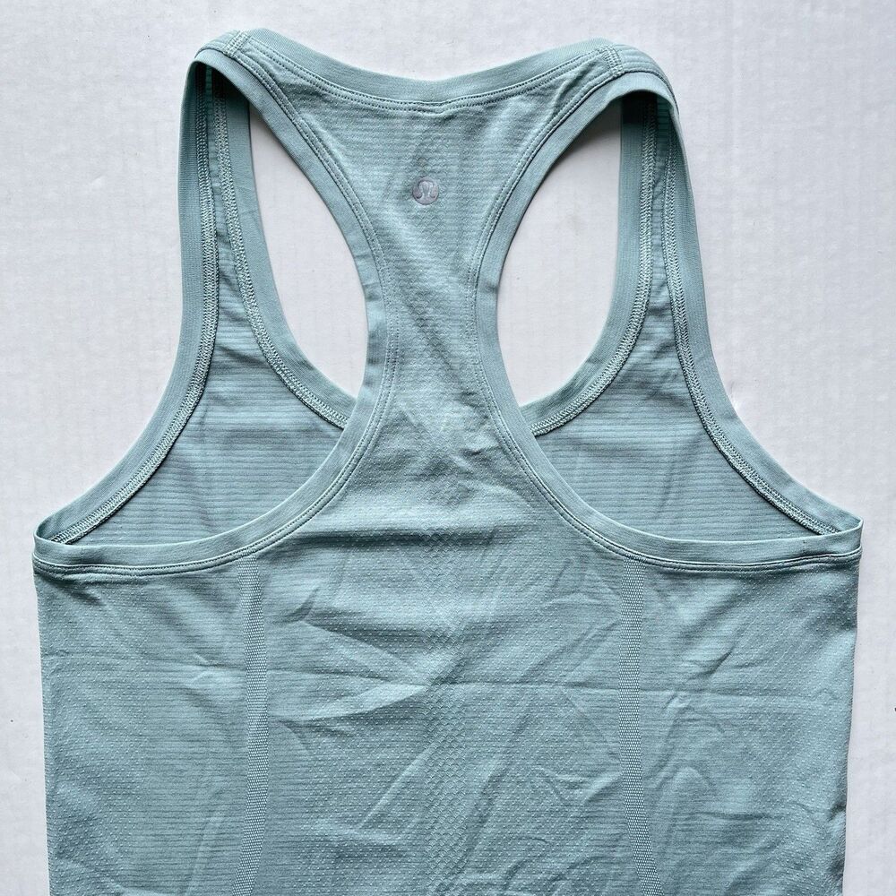 Lululemon Swiftly Tech Racerback Tank Top Lightweight Stretch Running Gym Size 8 - Picture 4 of 8